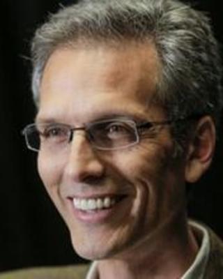 Rafael Di Tella headshot